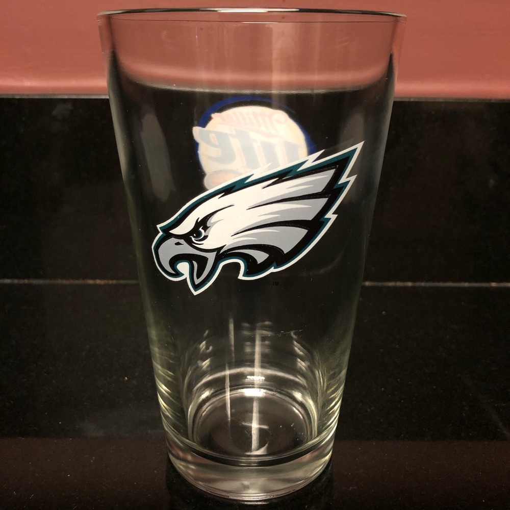 Philadelphia Eagles Miller Lite pint glass